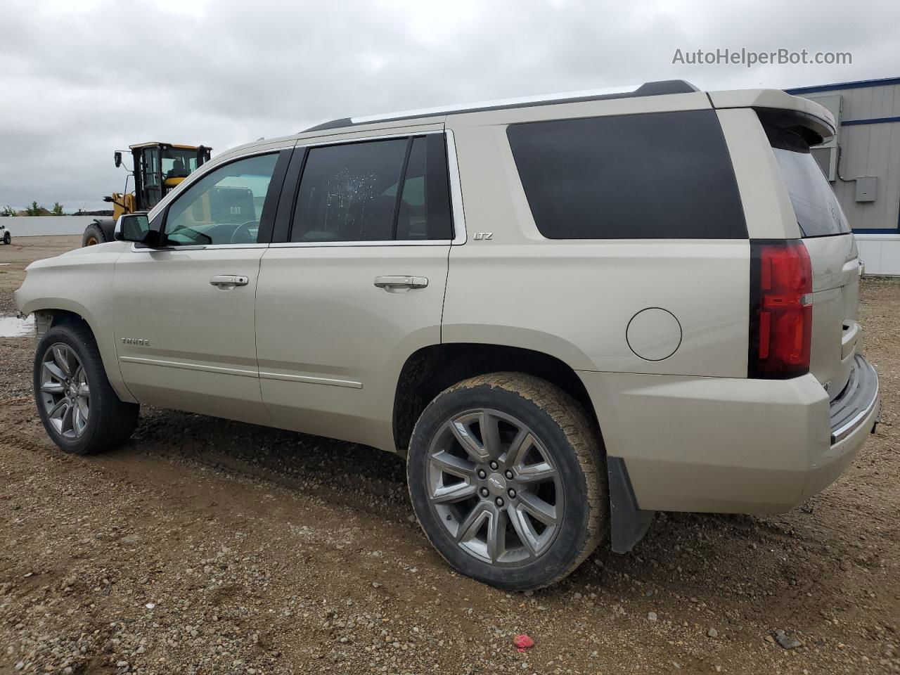 2015 Chevrolet Tahoe K1500 Ltz Cream vin: 1GNSKCKCXFR679105