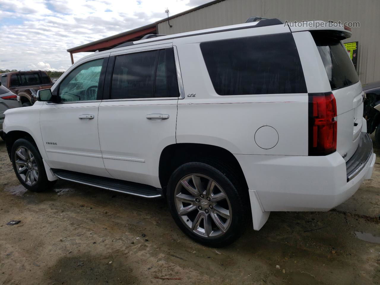 2016 Chevrolet Tahoe K1500 Ltz Белый vin: 1GNSKCKCXGR238463