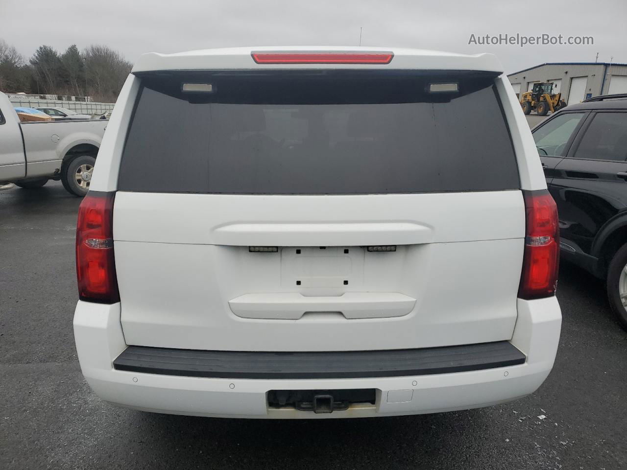 2016 Chevrolet Tahoe Police White vin: 1GNSKDEC2GR283477