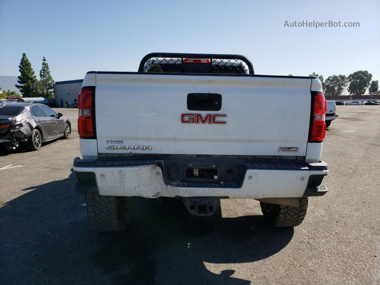 2016 Gmc Sierra K2500 Slt White vin: 1GT12TE88GF150119