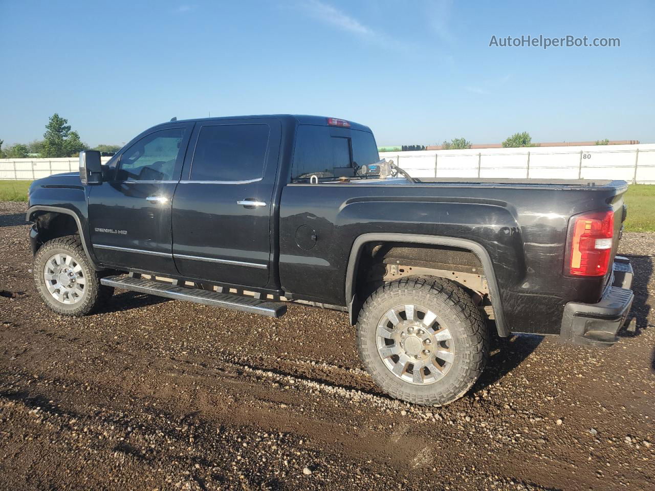 2016 Gmc Sierra K2500 Denali Black vin: 1GT12UE89GF270579