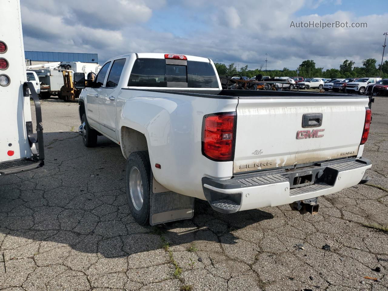 2016 Gmc Sierra K3500 Denali White vin: 1GT42YE89GF233259