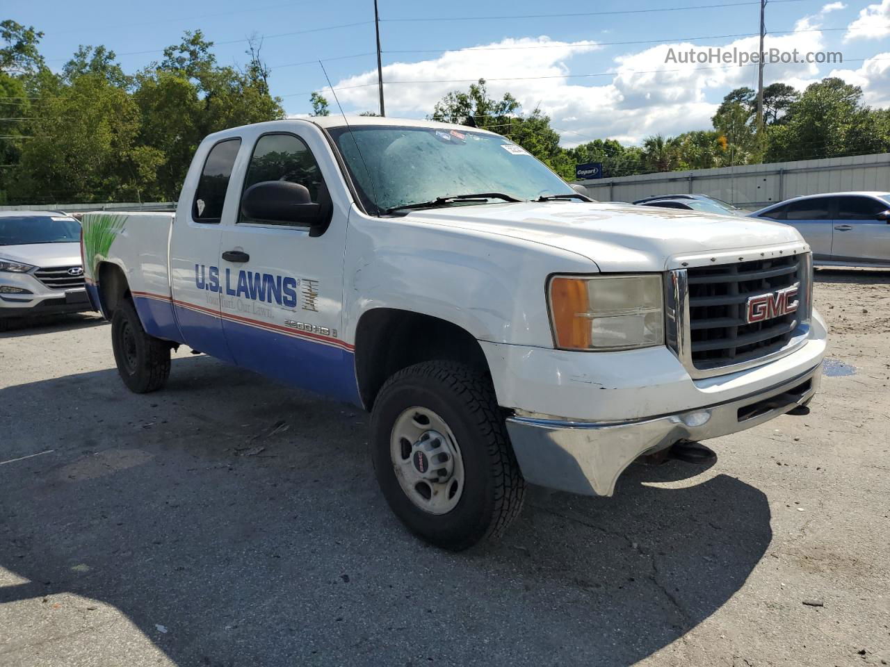 2008 Gmc Sierra C2500 Heavy Duty White vin: 1GTHC29K98E101319