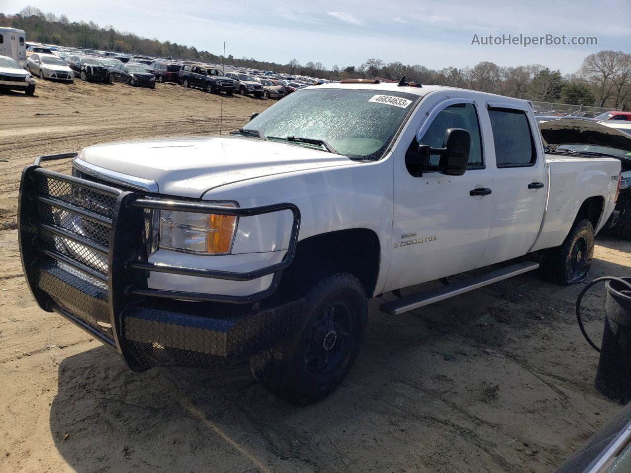 2008 Gmc Sierra K2500 Heavy Duty White vin: 1GTHK23648F151571