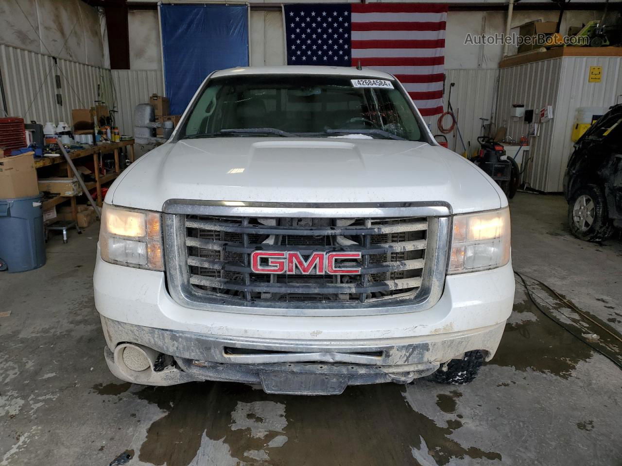 2007 Gmc Sierra K2500 Heavy Duty White vin: 1GTHK23667F500793