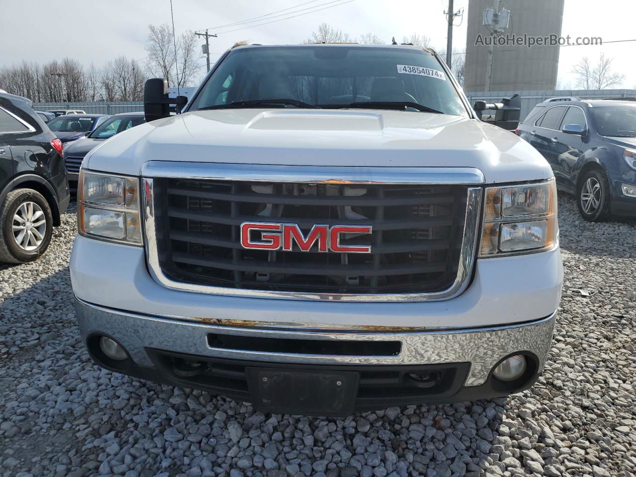 2008 Gmc Sierra K2500 Heavy Duty White vin: 1GTHK236X8F163322