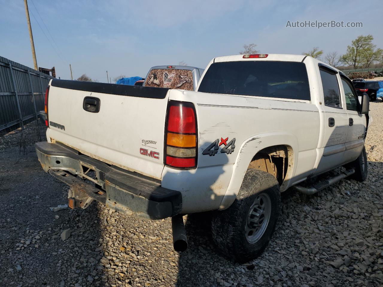 2007 Gmc Sierra K2500 Heavy Duty White vin: 1GTHK23D17F143909