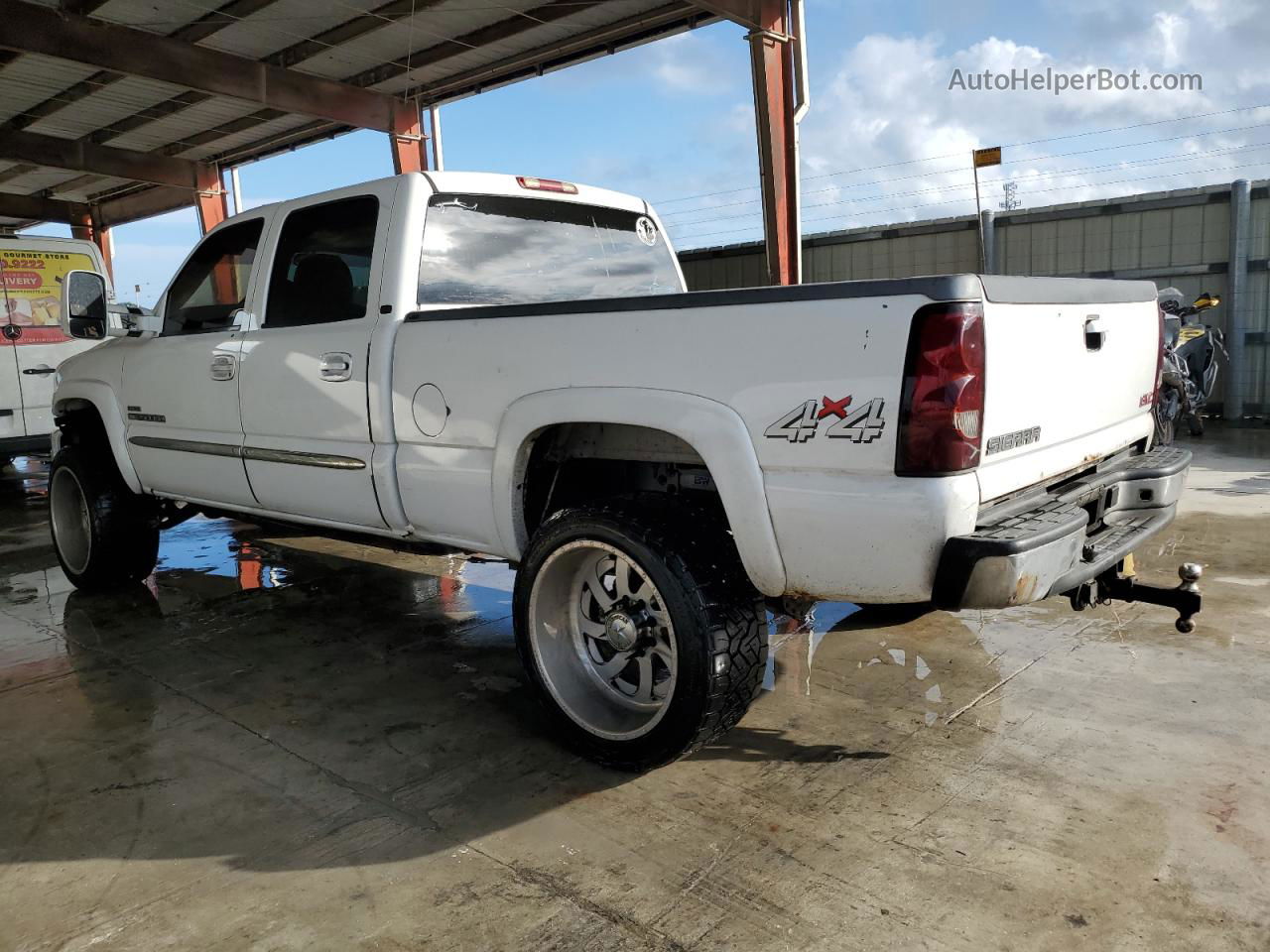 2007 Gmc Sierra K2500 Heavy Duty White vin: 1GTHK23DX7F102470