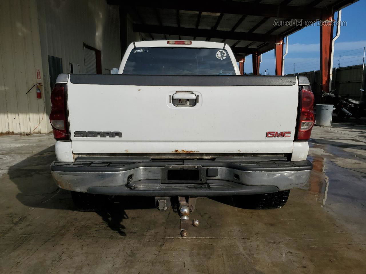 2007 Gmc Sierra K2500 Heavy Duty White vin: 1GTHK23DX7F102470