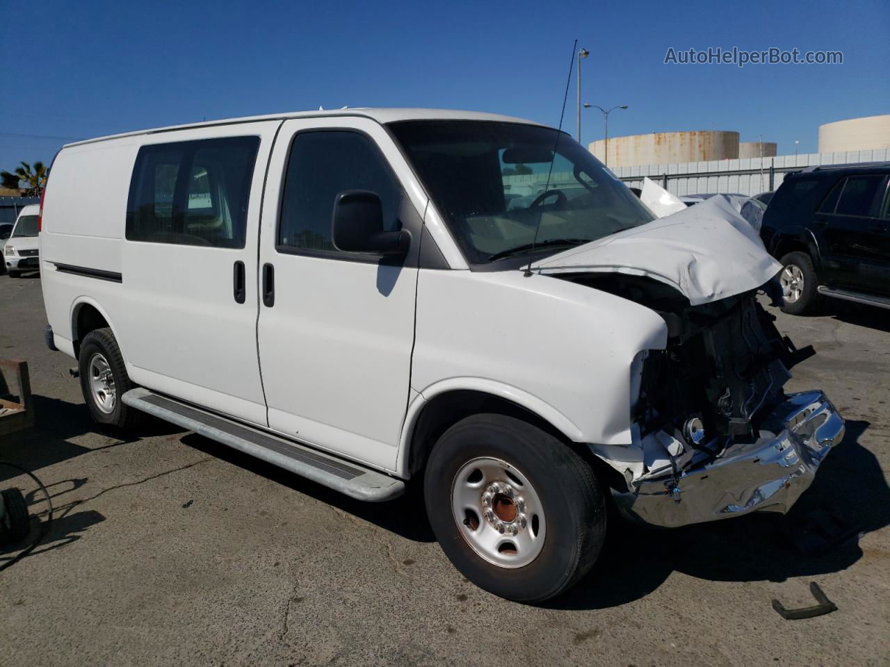 2018 Gmc Savana G2500 White vin: 1GTW7AFG3J1909619