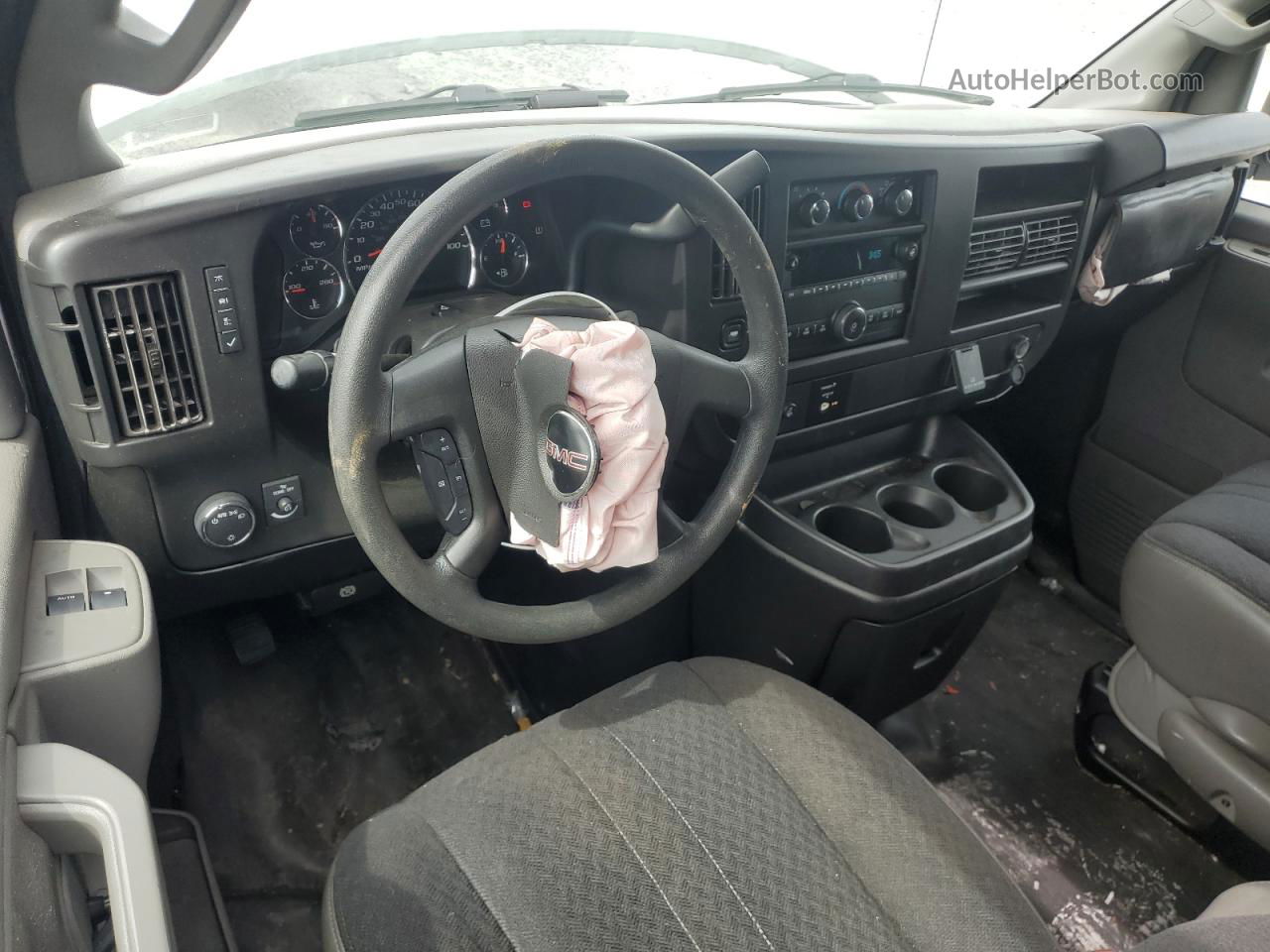 2018 Gmc Savana G2500 Белый vin: 1GTW7AFG3J1912293