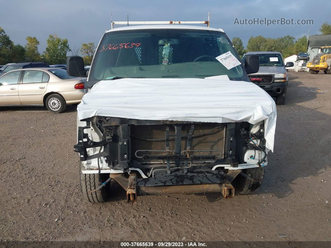 2018 Gmc Savana Cargo Van   White vin: 1GTW7AFG4J1907751