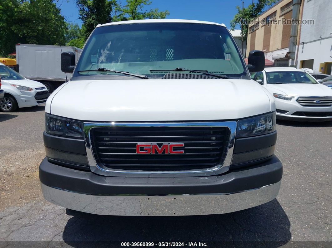 2018 Gmc Savana G2500 White vin: 1GTW7AFG6J1912272