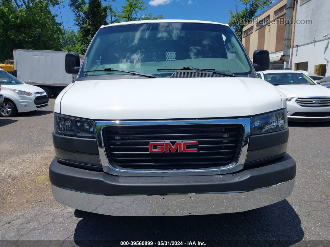 2018 Gmc Savana G2500 White vin: 1GTW7AFG6J1912272