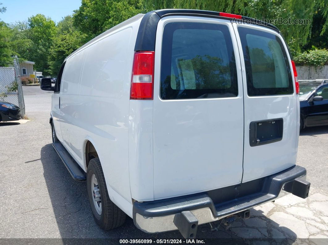 2018 Gmc Savana G2500 White vin: 1GTW7AFG6J1912272