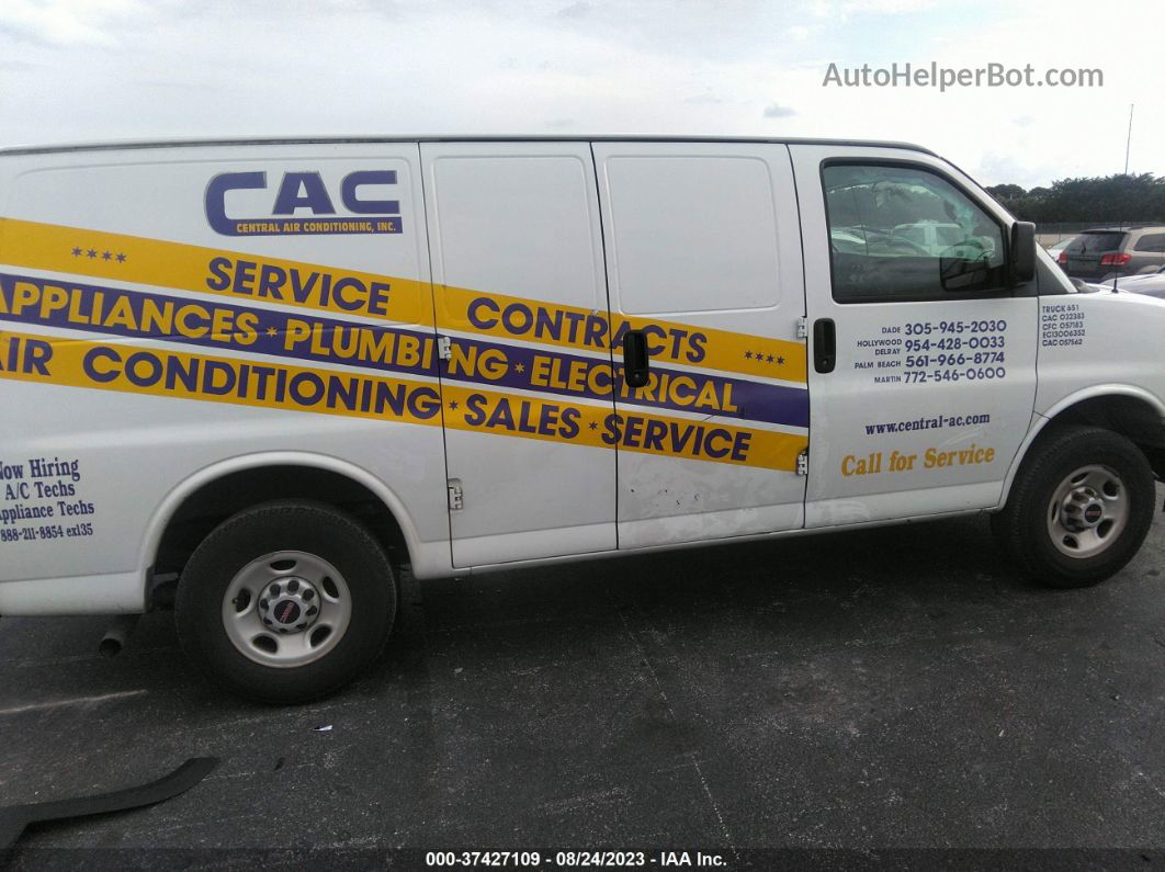 2018 Gmc Savana Cargo Van White vin: 1GTW7AFP3J1342523