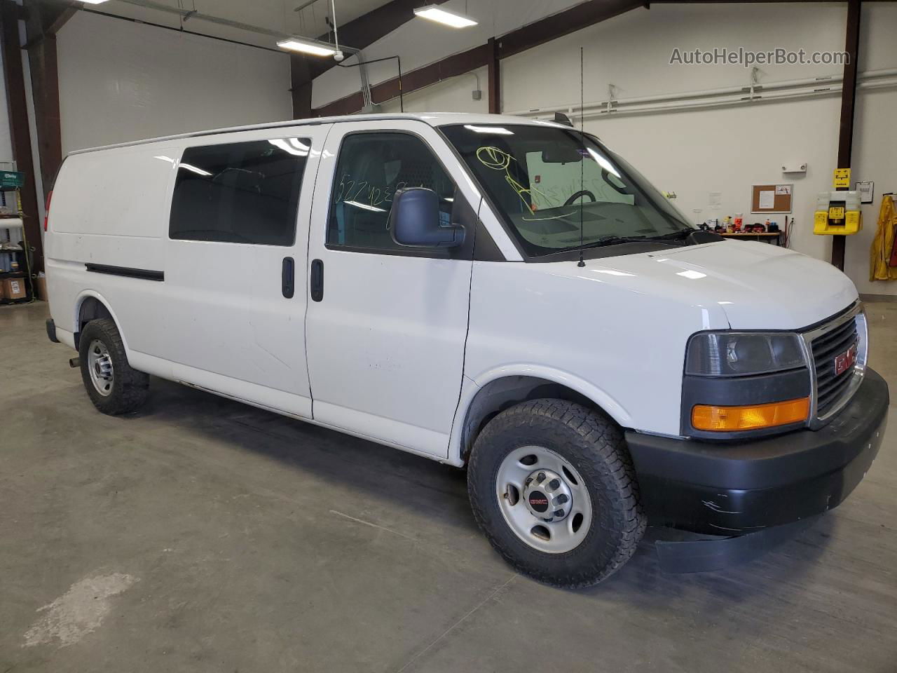 2018 Gmc Savana G3500 White vin: 1GTZ7HFG2J1176128