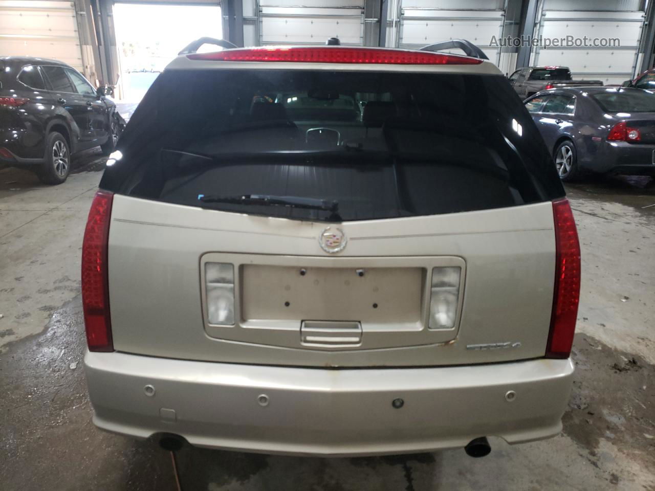 2008 Cadillac Srx  Gold vin: 1GYEE437180130382