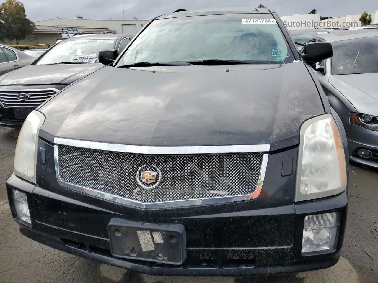 2008 Cadillac Srx  Black vin: 1GYEE637280123582