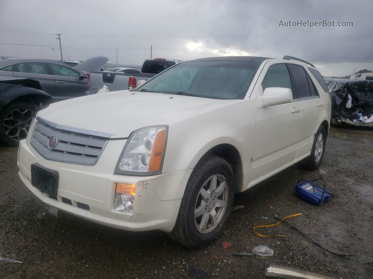 2008 Cadillac Srx  White vin: 1GYEE637380119931