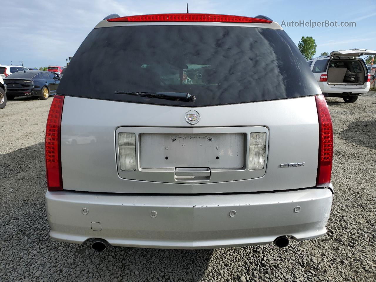 2008 Cadillac Srx  Silver vin: 1GYEE637980121909