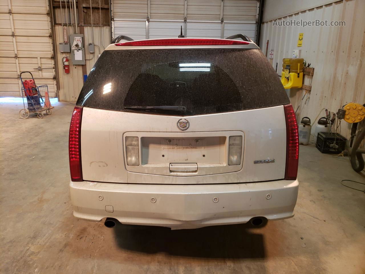 2008 Cadillac Srx  White vin: 1GYEE637980199641