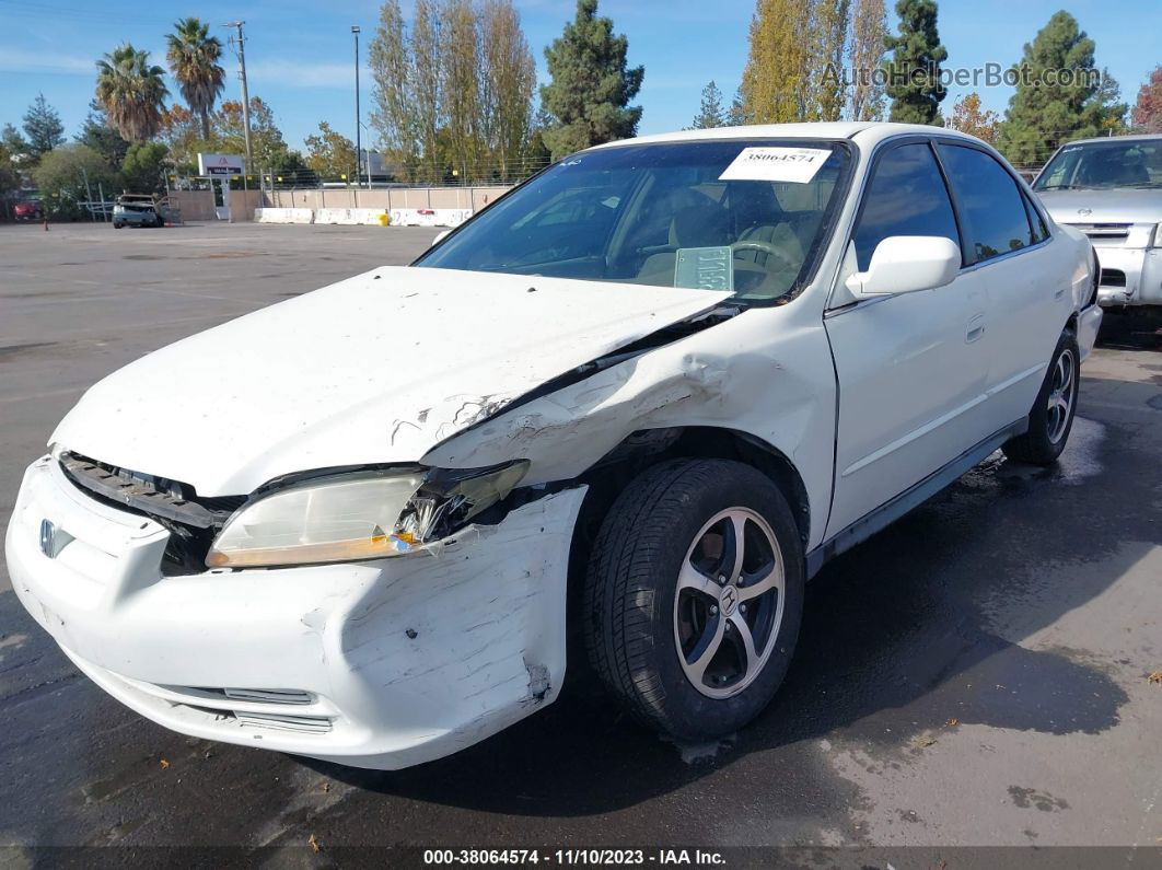 2001 Honda Accord Sdn Lx White vin: 1HGCG16401A064853