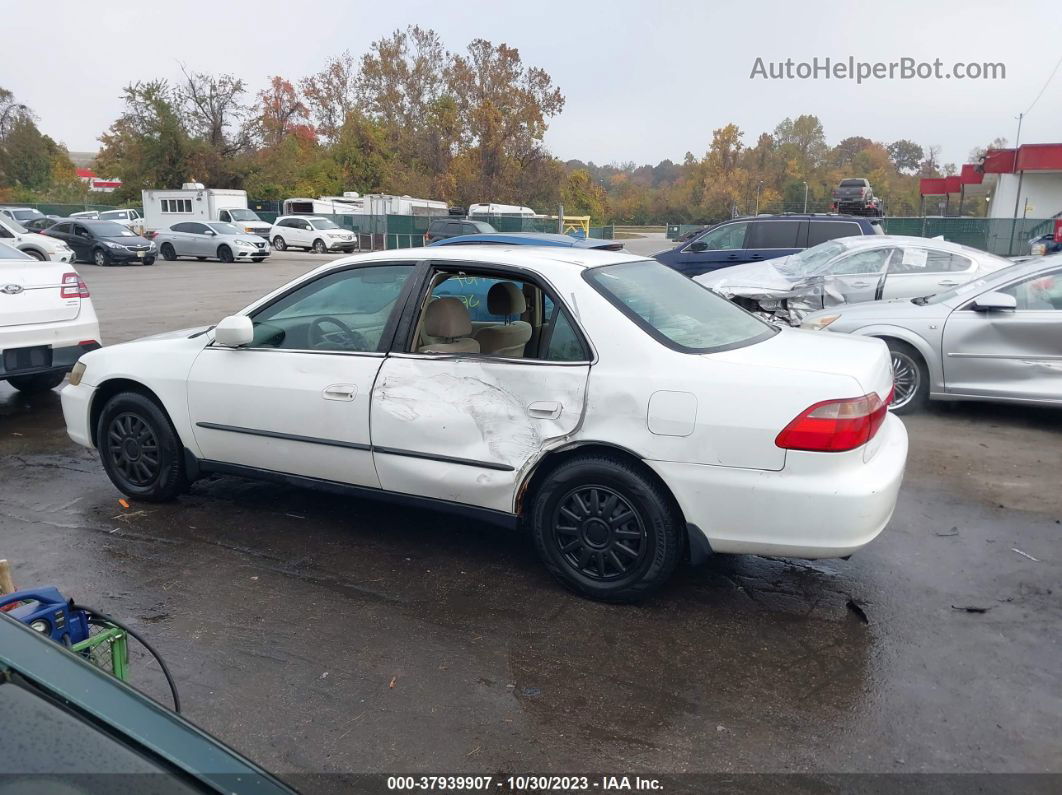 2000 Honda Accord Sdn Lx Белый vin: 1HGCG1641YA016367