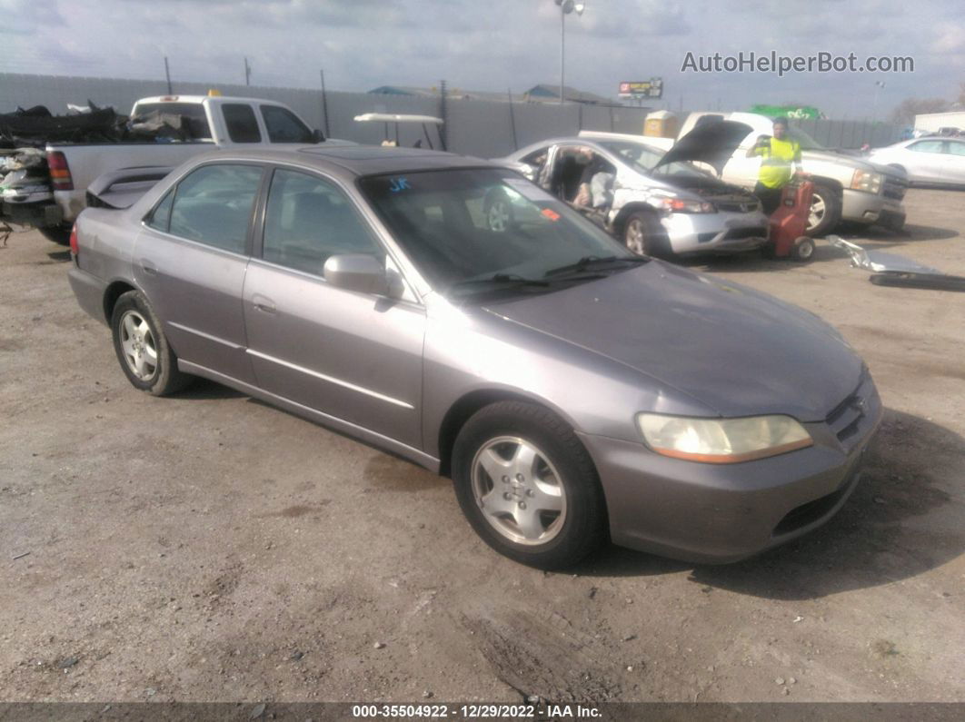 2000 Honda Accord Sdn Ex W/leather Gold vin: 1HGCG1652YA101811