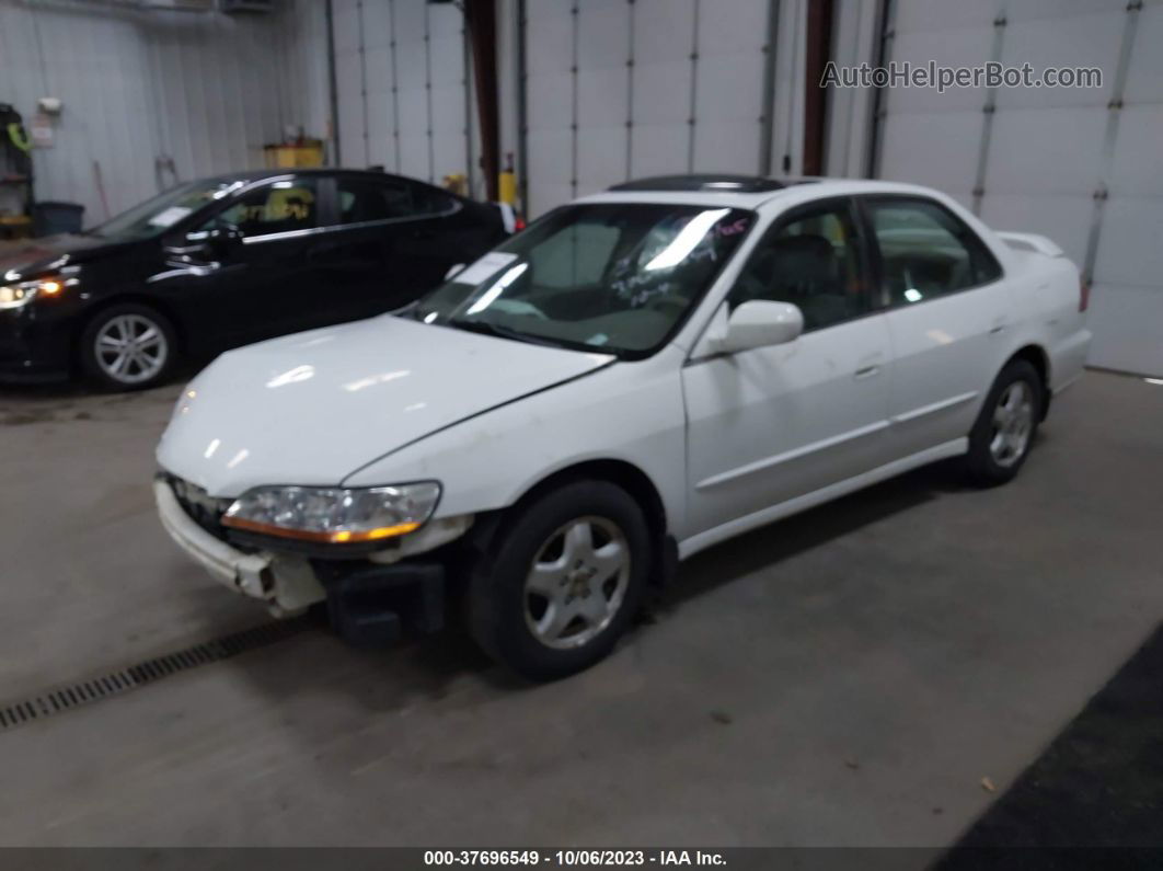 2000 Honda Accord Sdn Ex W/leather White vin: 1HGCG1654YA091637