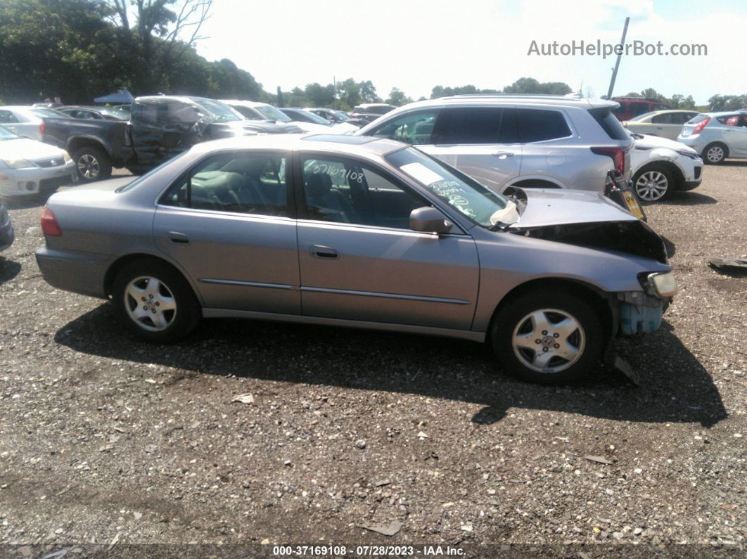 2000 Honda Accord Sdn Ex W/leather Silver vin: 1HGCG1658YA024877