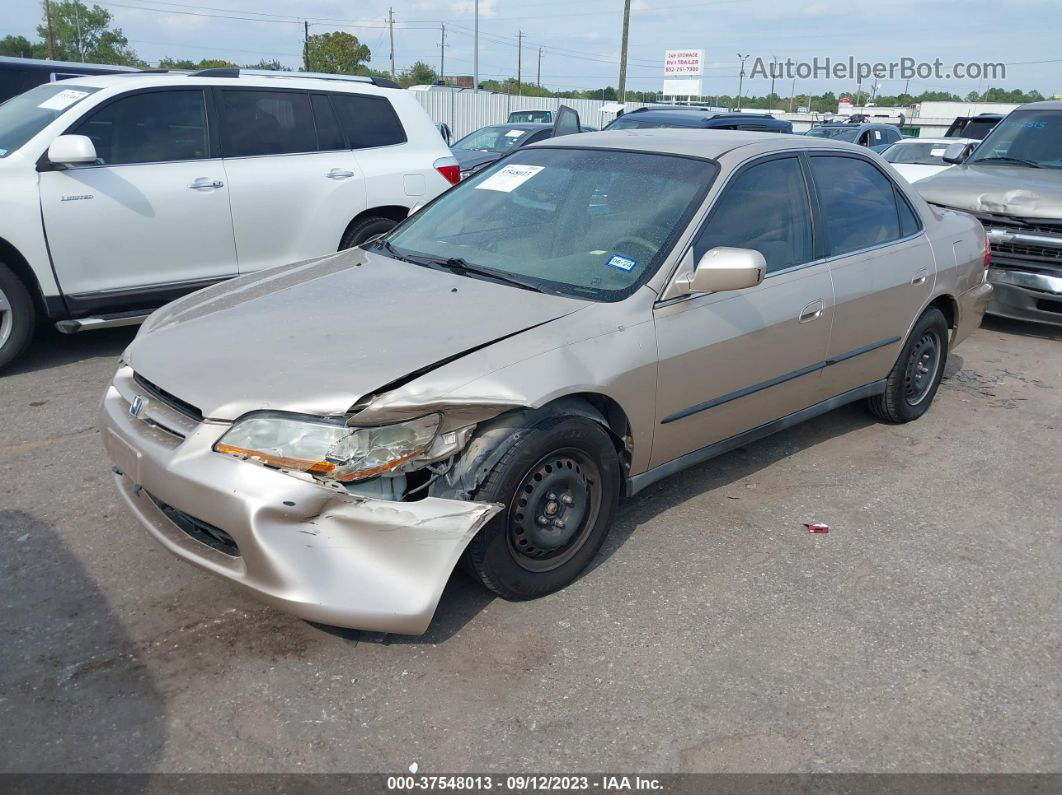 2000 Honda Accord Sdn Lx Золотой vin: 1HGCG5642YA118820