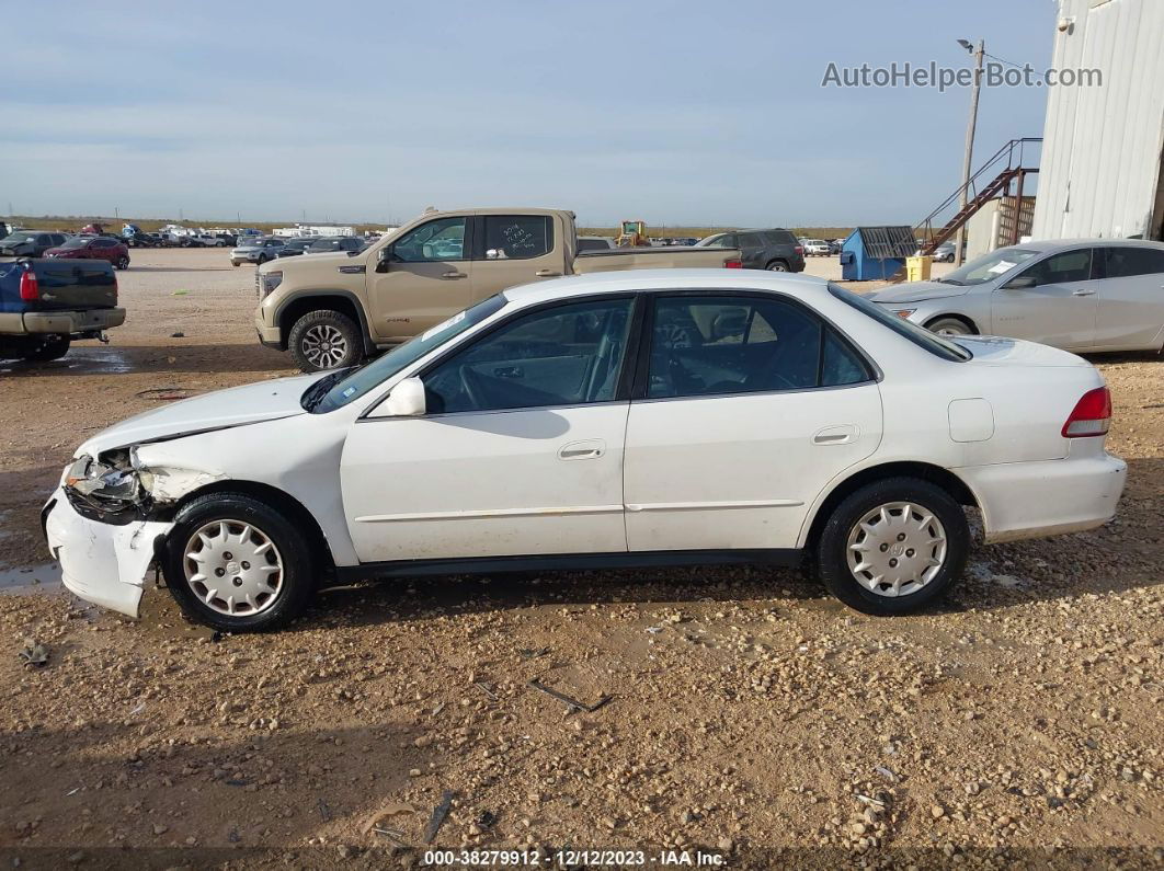 2001 Honda Accord Sdn Lx White vin: 1HGCG56441A099273