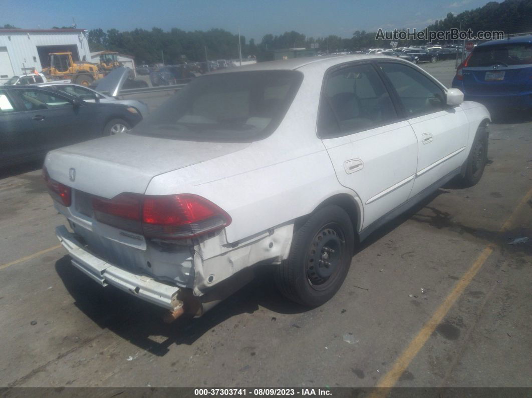 2001 Honda Accord Sdn Lx White vin: 1HGCG56451A003084