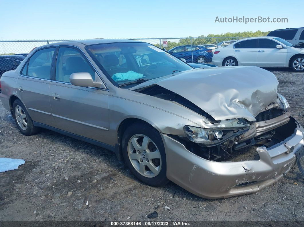 2000 Honda Accord Sdn Se Gold vin: 1HGCG5673YA118853