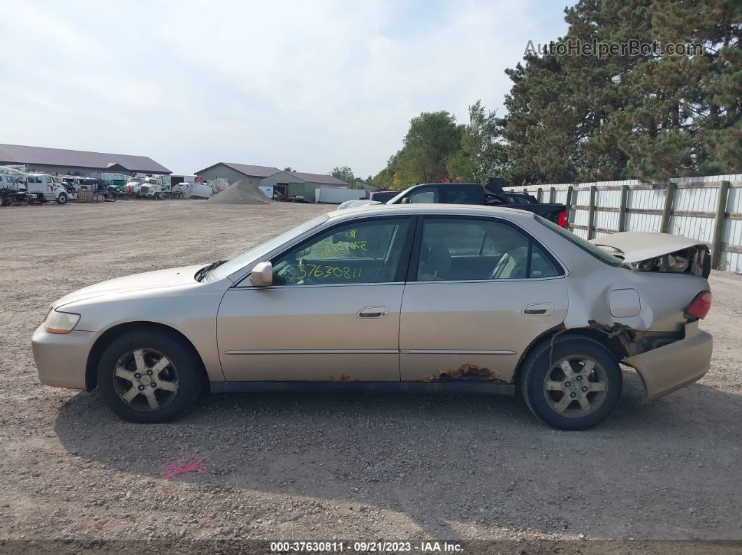 2000 Honda Accord Sdn Se Золотой vin: 1HGCG5678YA058178