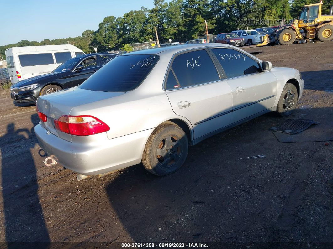 2000 Honda Accord Sdn Lx Silver vin: 1HGCG6550YA106939