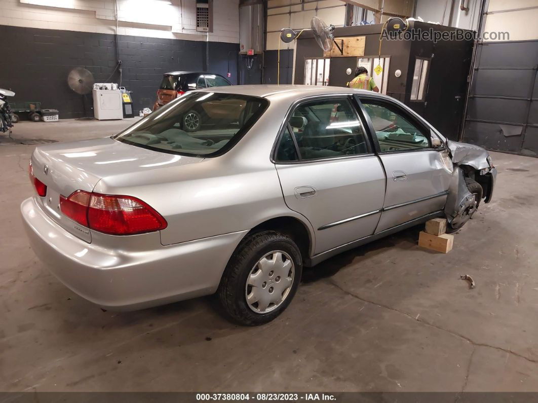 2000 Honda Accord Sdn Lx Серебряный vin: 1HGCG665XYA026126