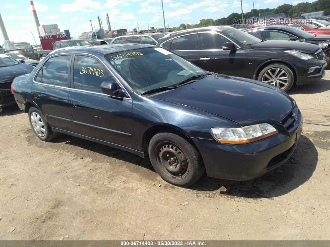 2000 Honda Accord Sdn Ex Dark Blue vin: 1HGCG6675YA013799