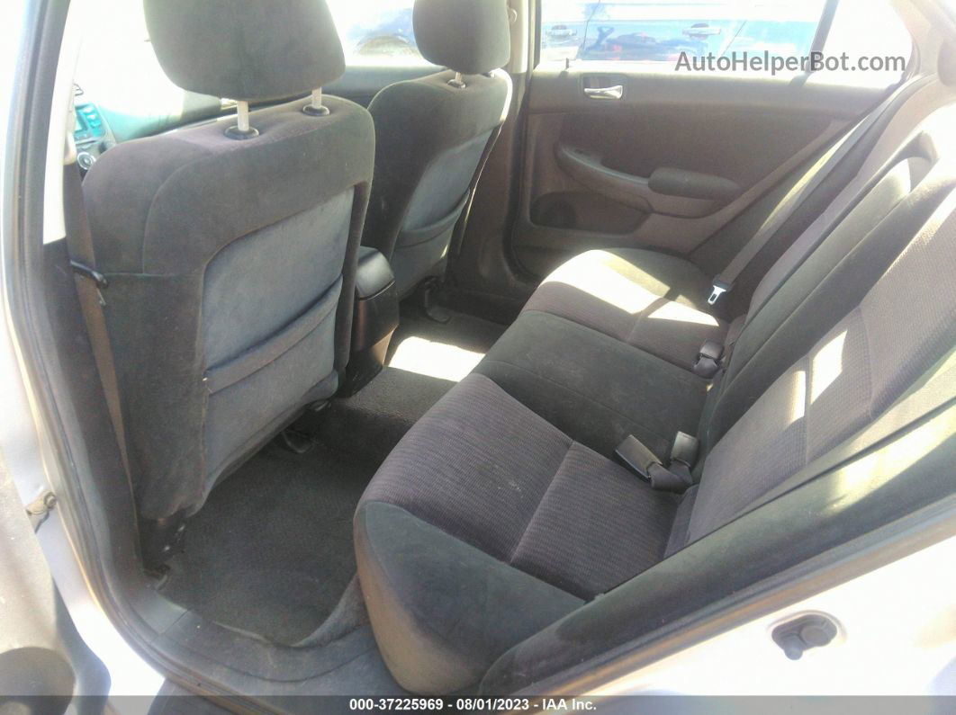 2005 Honda Accord Sdn Lx Серебряный vin: 1HGCM554X5A176129