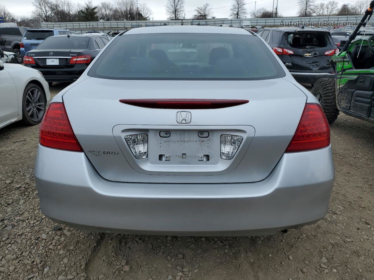 2007 Honda Accord Lx Silver vin: 1HGCM56417A107279