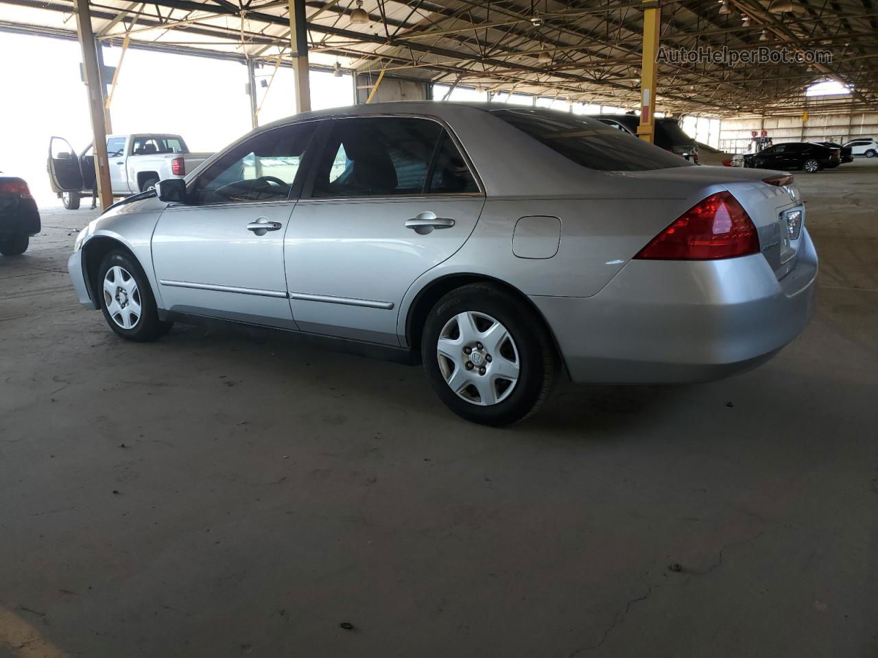 2007 Honda Accord Lx Silver vin: 1HGCM56437A048509