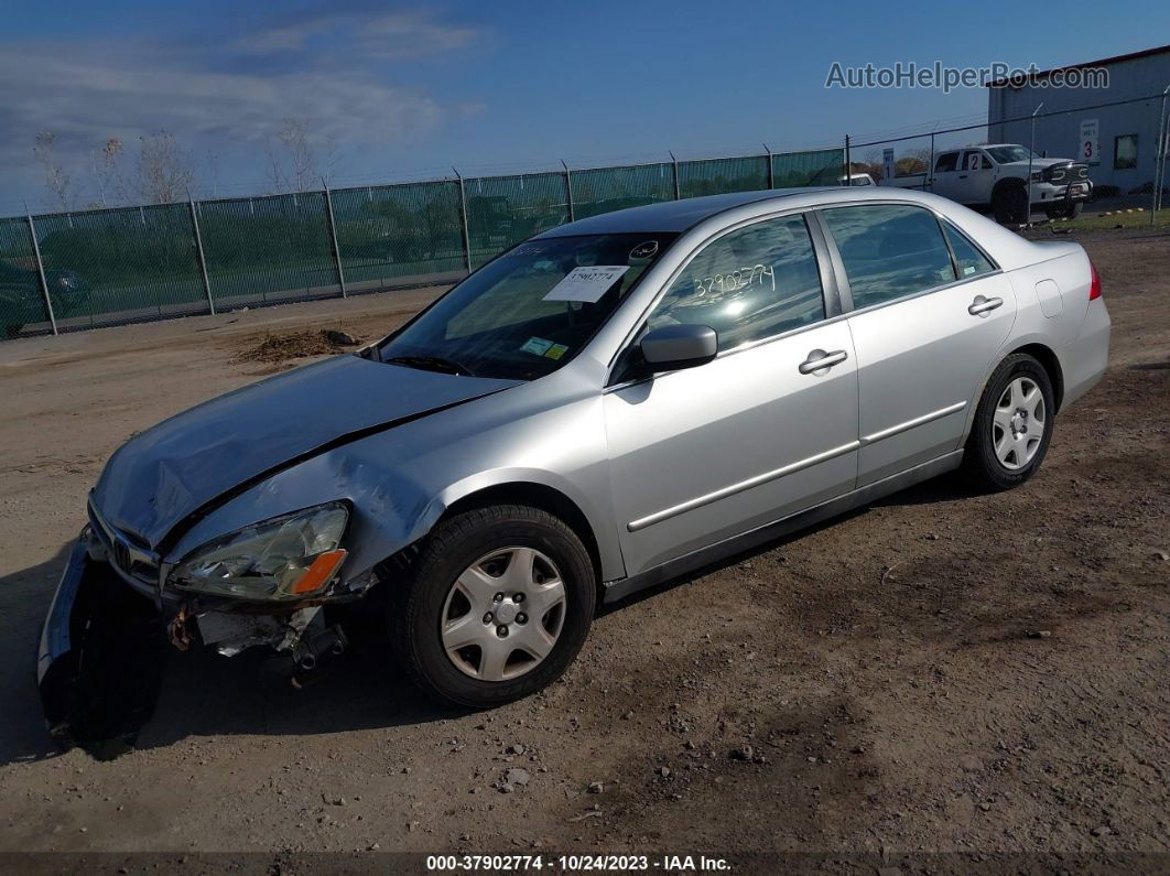 2007 Honda Accord Sdn Lx Silver vin: 1HGCM56437A100379