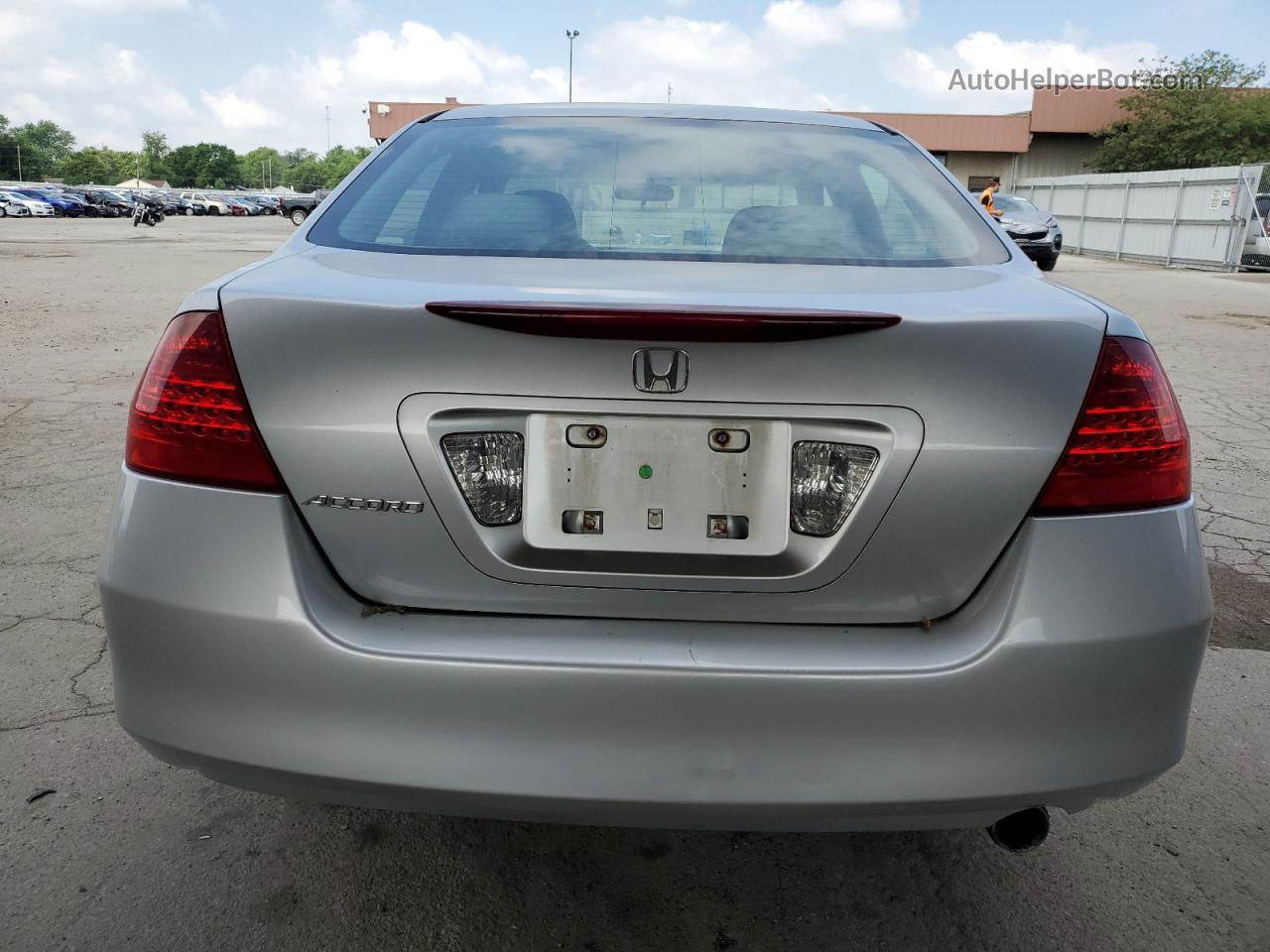 2007 Honda Accord Lx Silver vin: 1HGCM56447A061799