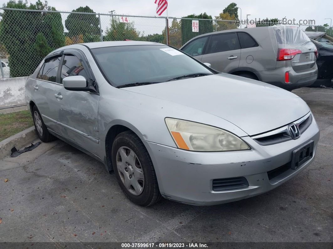 2007 Honda Accord Sdn Lx Silver vin: 1HGCM56447A143127