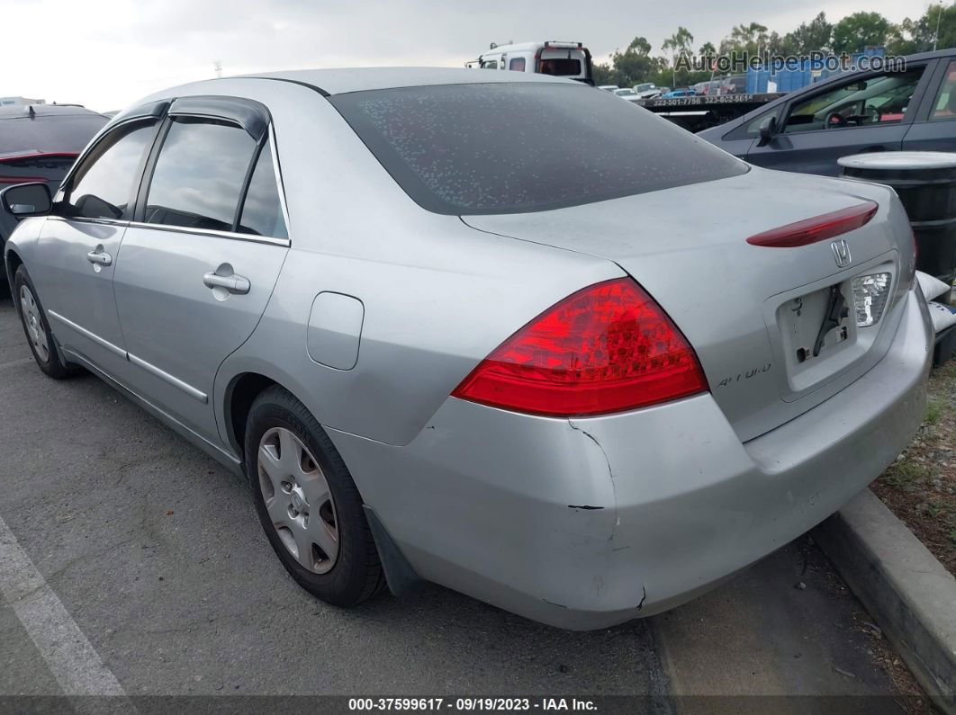 2007 Honda Accord Sdn Lx Silver vin: 1HGCM56447A143127