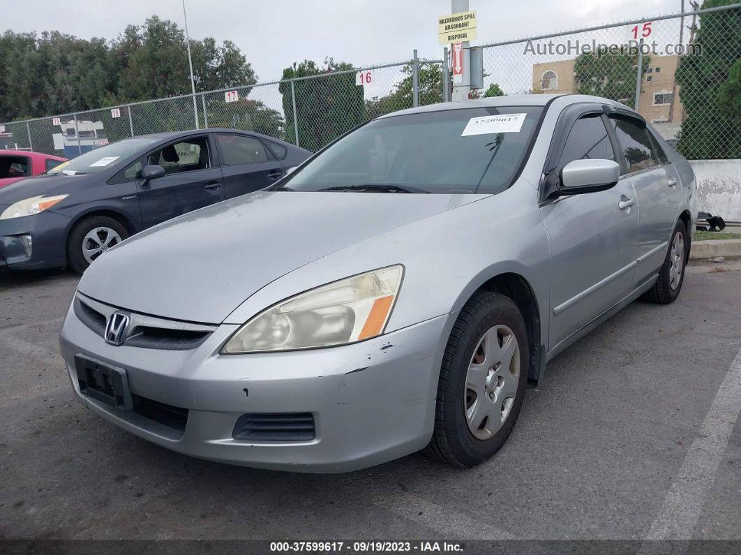 2007 Honda Accord Sdn Lx Silver vin: 1HGCM56447A143127