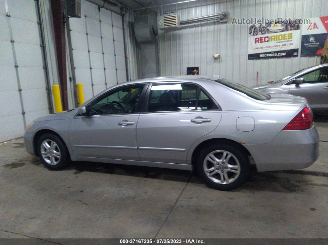 2007 Honda Accord 2.4 Ex Серебряный vin: 1HGCM56747A149813