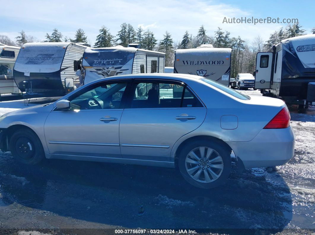 2007 Honda Accord 2.4 Ex Серебряный vin: 1HGCM56757A132244