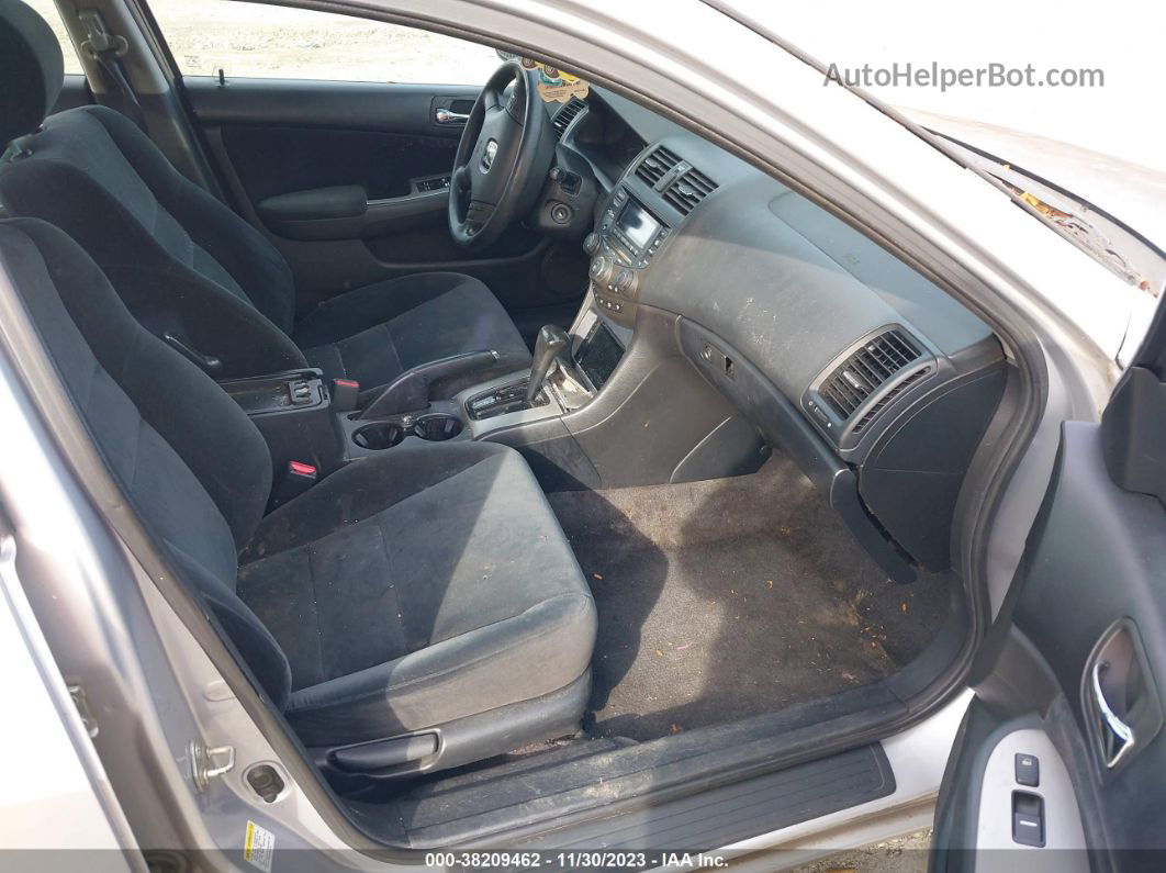 2005 Honda Accord 2.4 Ex Серебряный vin: 1HGCM56765A180137